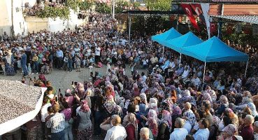 Bayındır Lütuflar İncir Festivali Pazar Günü 2. Kez Yapıldı