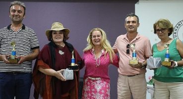 Burhaniye'de Briç Turnuvası Şöleni