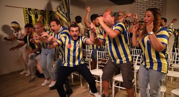 Trabzonspor – Fenerbahçe rekabeti   “Öğretmen" filmi ile beyazperdeye taşınıyor! 