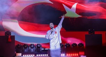 Antalya'da muhteşem Cumhuriyet coşkusu