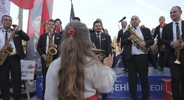 Aydın büyükşehir Belediyesi Cumhuriyet'in 100. Yılını coşkuyla kutlamaya devam ediyor