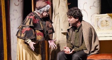 Gaziemir'de Sezon “Veda" Oyunuyla Açıldı