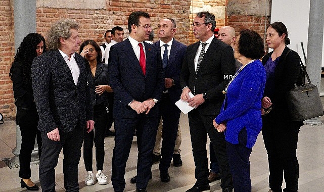 imamoglu-acilarin-son-bulmasinda-sanat-ve-sanatcilar-onemli-rol-oynayacak.jpg