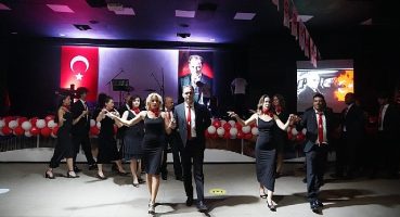 Milas'ta “Cumhuriyet Balosu" coşkusu