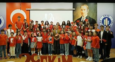 Okan koleji öğrencileri cumhuriyet'in 100.yılı coşkusunu Soner Arıca ile yaşadı