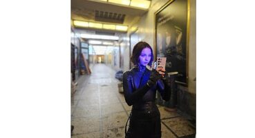 Samsung, Galaxy S23 Ultra ile 'Epik Dünyalar' keşfetmek için oyuncu Emma Myers ve Team Galaxy ile iş birliği yaptı