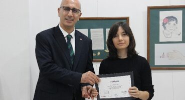 Tomris Uyar'ın öyküsünü çizgilerle anlattılar