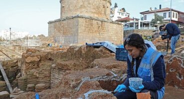 Hıdırlık Kulesi çevresine seyir terası projesi başladı 