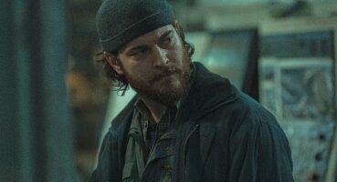 Netflix, gizem dolu yeni dizisi Kübra'nın yayın tarihini özel bir video ile paylaştı