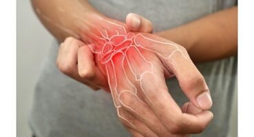 “El Bileğindeki Ağrılar Önemsenmezse Daha Ciddi Sorunlara Neden Olabilir"