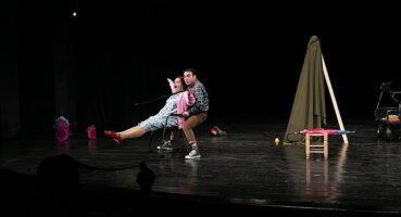 “Dikkat Nine Çıkabilir" prömiyerini yaptı