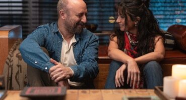 Halit Ergenç ve Tûba Büyüküstün'ü buluşturan “Yarın Yokmuş Gibi" dizisinin fragmanı yayınlandı