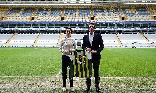 visa-ve-fenerbahce-is-birligiyle-taraftarlara-ozel-on-odemeli-dijital-kart.jpg