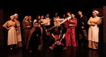 Ege'nin en köklü öğrenci topluluğu: Ege Üniversitesi Tiyatro Topluluğu