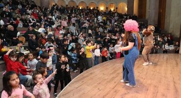 Nevşehir Belediyesi tarafından çocuklar için bu yıl ilk kez düzenlenen ramazan eğlence programları büyük ilgi görüyor