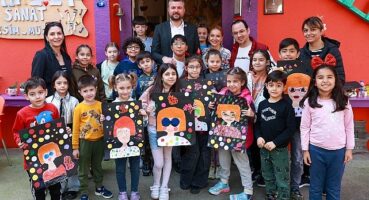 Buca Belediyesi'nden çocuklara 23 Nisan hediyesi