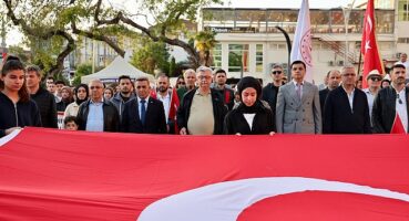9-mayis-1919un-105-inci-yil-donumu-tum-yurtta-oldugu-gibi-kandirada-da-coskuyla-kutlandi.jpg