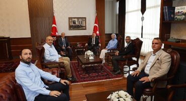 Başkan Yıldız’dan Sakarya Valisi Yaşar Karadeniz’e Ziyaret