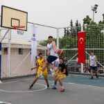basketbolcular-gaziemirde-kiyasiya-yaristi.jpg