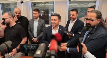 nevsehir-belediye-baskani-rasim-ari-kentte-yasayan-siginmacilar-icin-su-tarifesi-ve-nikah-islemi-ucretlerine-zam-yapacaklari-aciklamasina-vatandaslardan-buyuk-destek-geldi.jpg