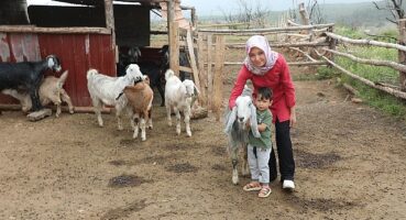Üretici Cansu Biçer; “Herkes toprağına sahip çıkmalı”