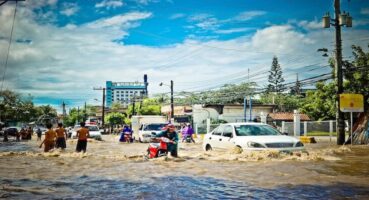 Eyvallahınla Yaşa Ne Demek