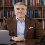 Toplumun Haklı Sessiz Çığlığı Bu Kitapta Toplandı